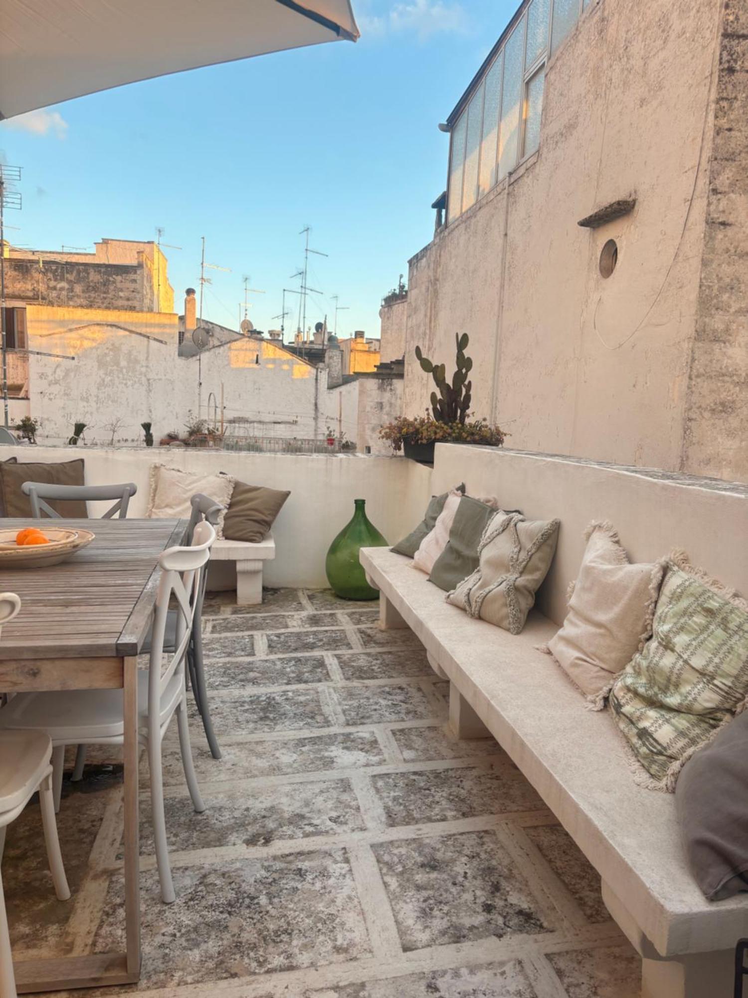 Palazzoliva - Luxury Boho Chic Guest House In The Historic Heart Of マルティナ・フランカ エクステリア 写真